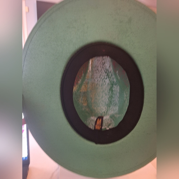 NEW! Hand painted detailed, vibrant, colorful flowers fedora hat - Picture 8 of 9